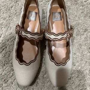 DV by Dolce Vita Women's Cream Mary Jane Flats NEW